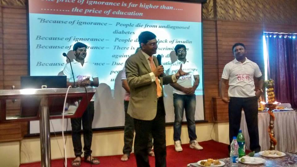 12088136_939562539444418_4503633535481667989_n