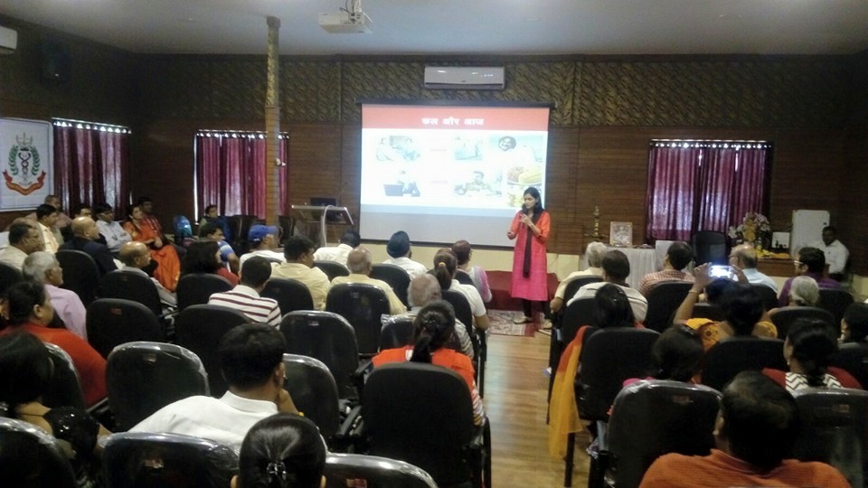 12112010_939562689444403_8727852862746117992_n